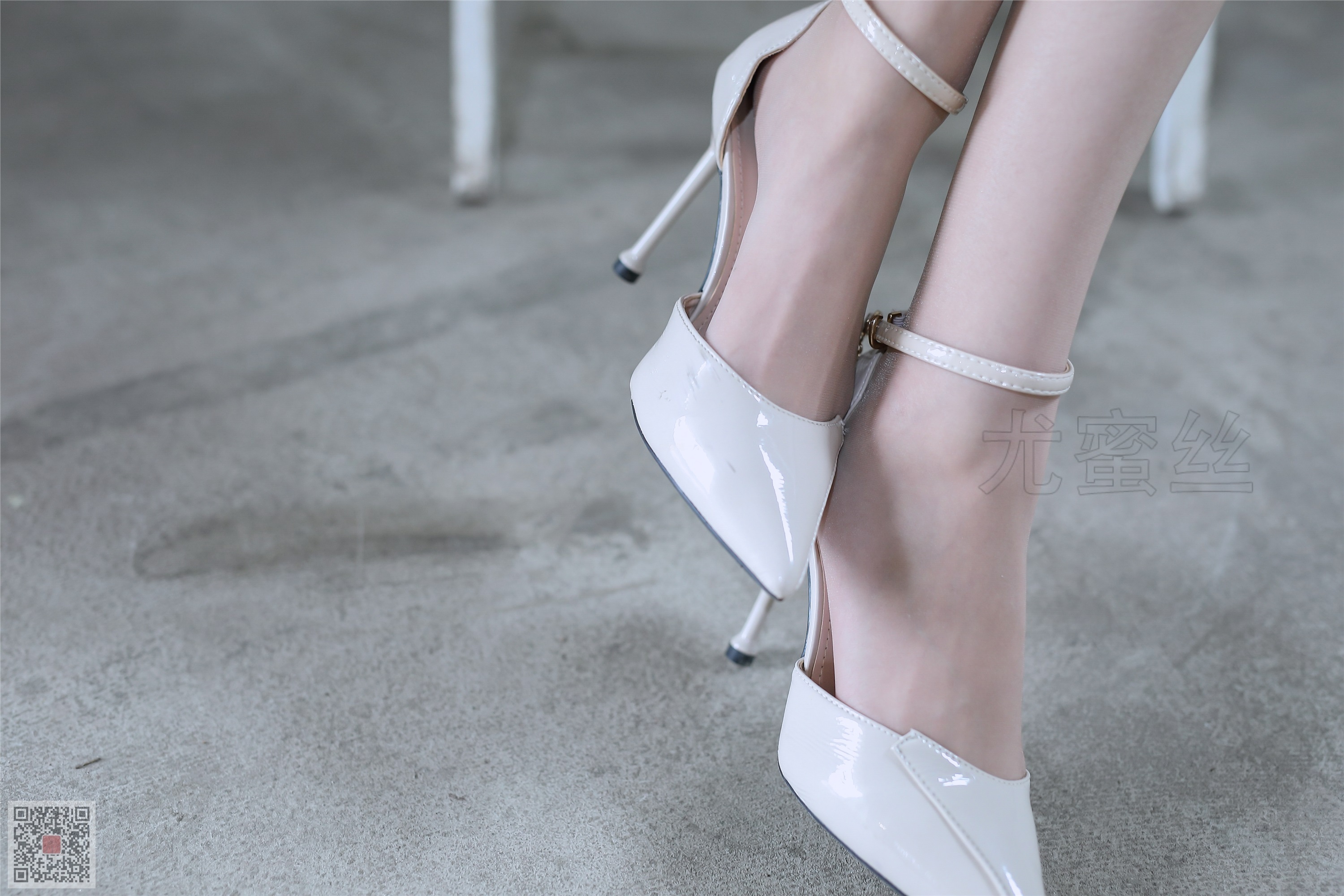 尤蜜丝 穿搭写真 NO.020